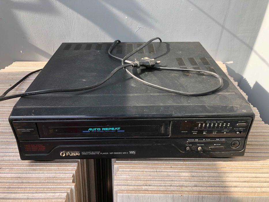 dvd Funai, model VIP-3000EE MK II bez pilota