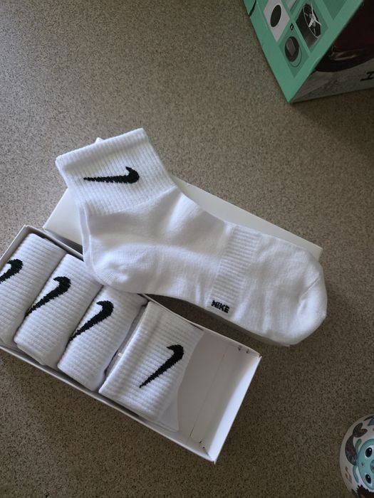 Skarpetki nike 5 par białe