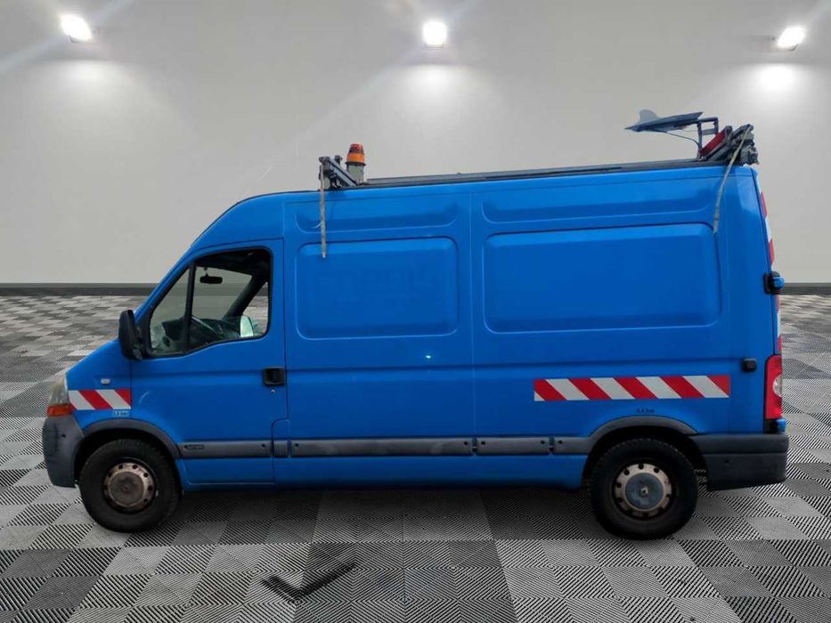 Renault Master L2H2 2.5DCi
