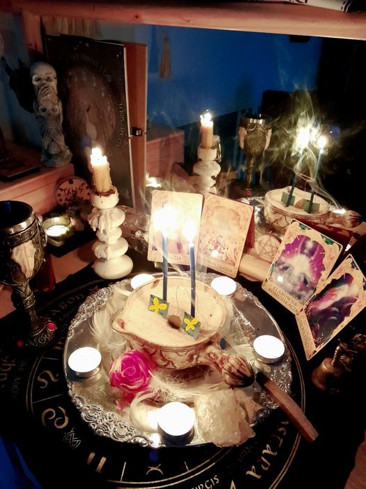 100% Wiedźma od 10 lat - tarot, rytualistka / magia ludowa