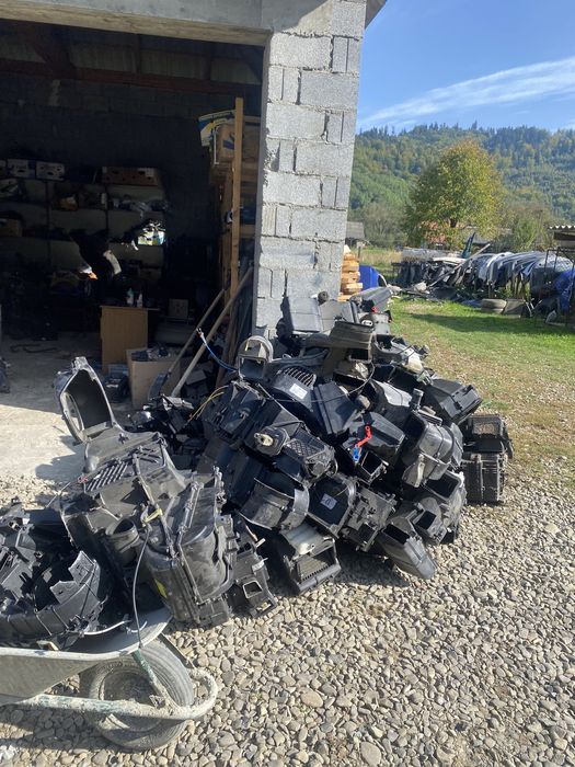 Пічка/ветилятор/реостат/моторчик/заслонка Passat B5/Audi A4B5/A6C5