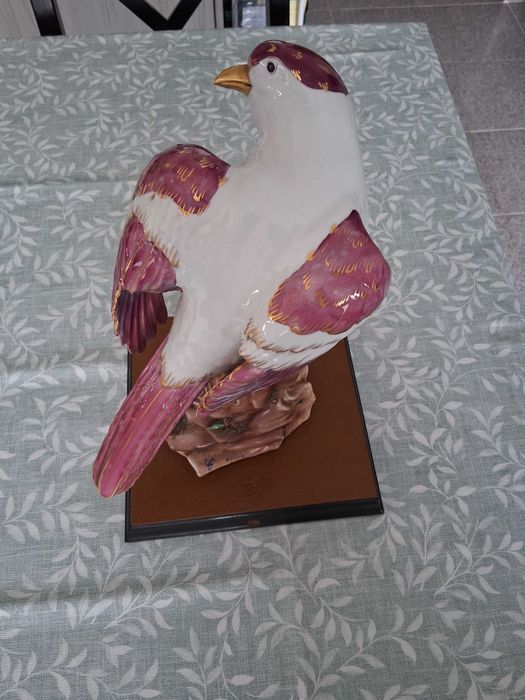 Raríssima Águia em Porcelana Italiana Carpié (27 cm) – Peça Nº 1/567