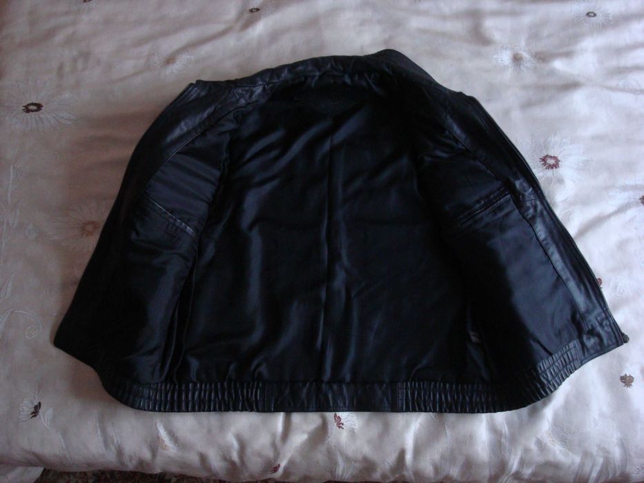 Куртка безрукавка натуральная кожа,р.XXL(обхват груди-124 см),качественная,отличное состояние