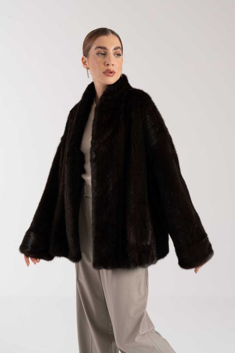 Норковая Шуба Италия Шикарная  модель Saga Furs