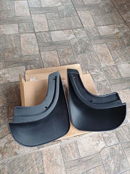 Бризговики на Ауді А6 С5 седан(задні)