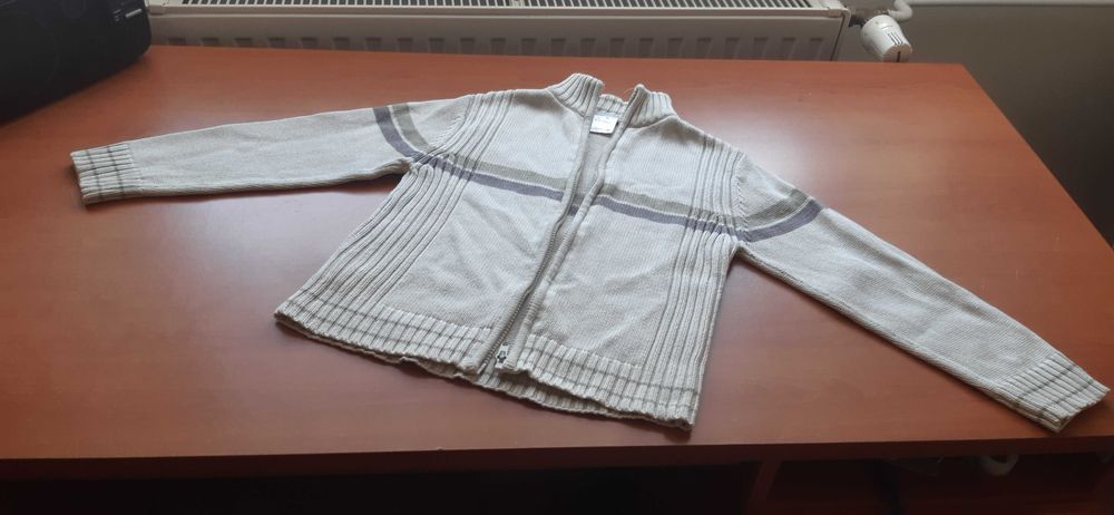 Sweter chlopiecy 5 - 6 lat