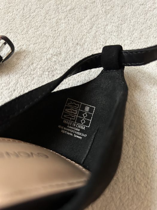 Sandały na obcasie Even&Odd 38