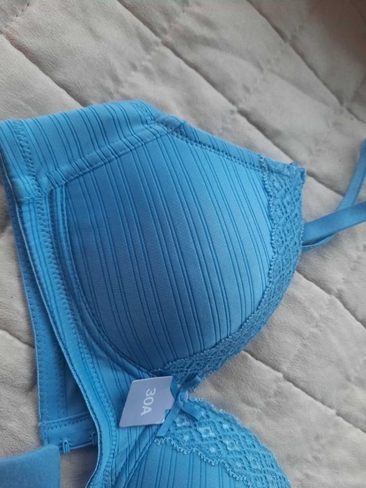 Бюстик для підлітка 65А новий