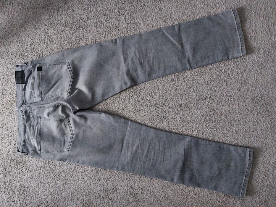 Spodnie jeansy big star 
Stan bardzo dobry 
W34
L32