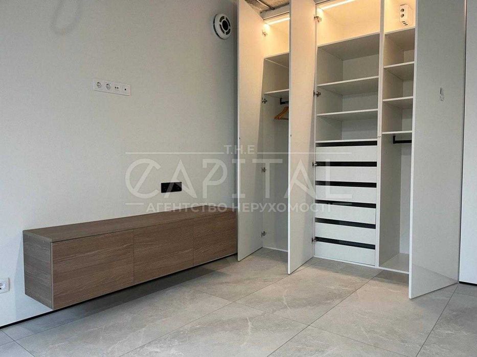 Продаж квартири, пров. Урожайний, Буча