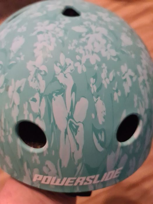 Kask firmy Powerslide