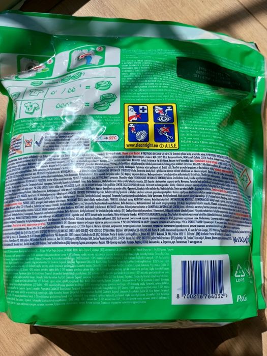 Ariel Extra Stain Removal Pods 60 szt kapsułki do prania