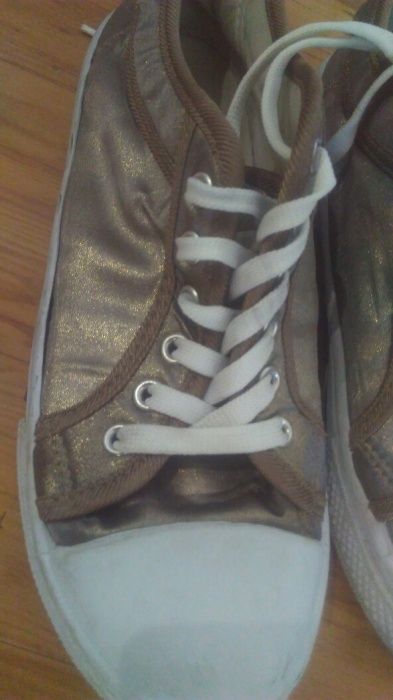 Trampki damskie młodzieżowe