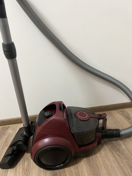 Пилосос SAMSUNG у хорошому стані