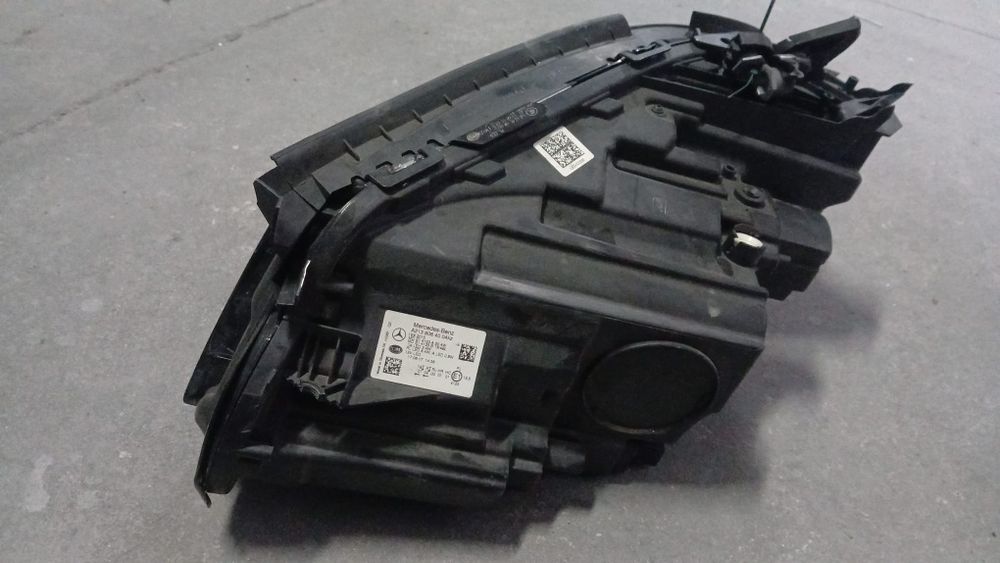 Faróis mercedes classe E w213 frente direito e esquerdo