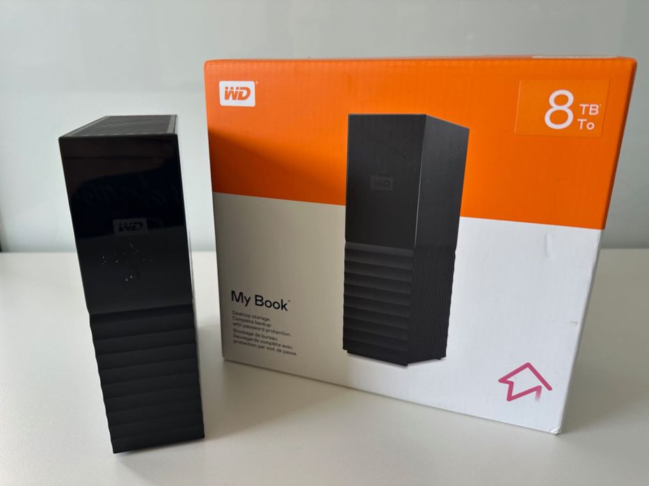 Disco Externo Western Digital WD My Book 8TB Caixa e Acessórios