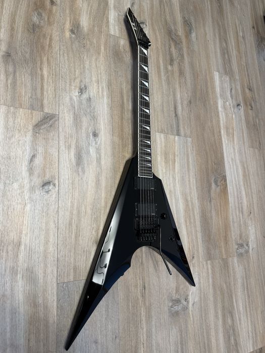ESP E2 Arrow FR, mint