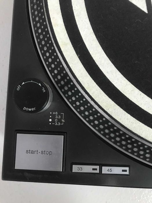 Turntable Technics sl 1210 mk2
