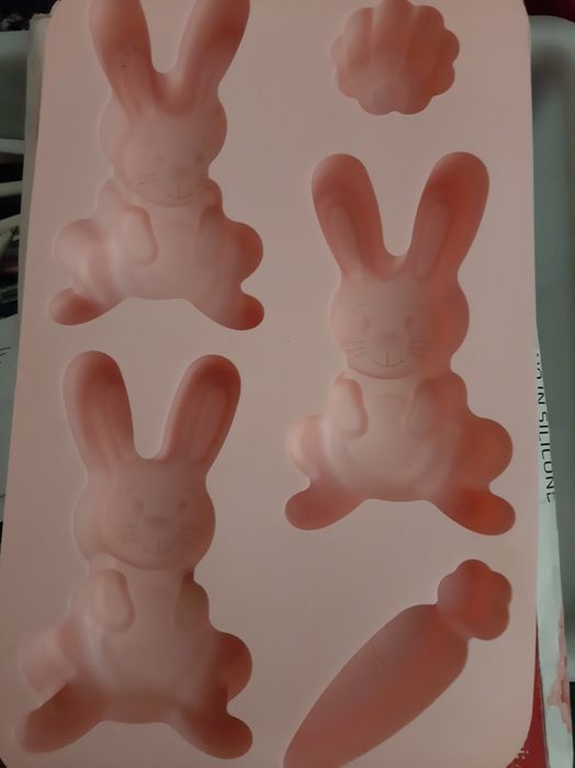 Ernesto Silicone Molds446353542962882561
