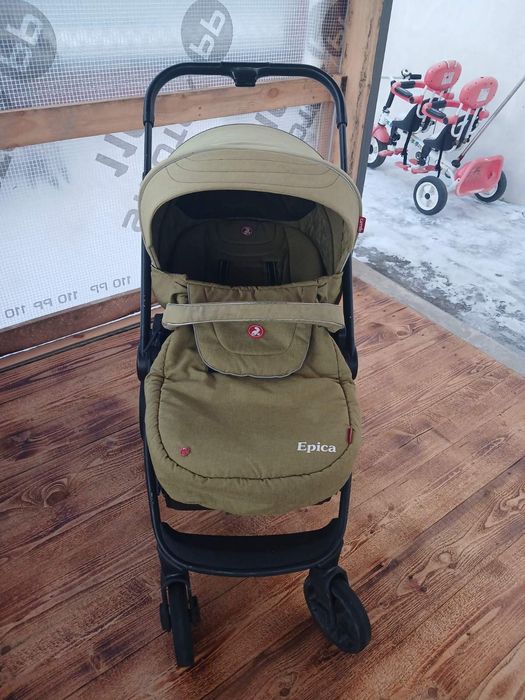 Продам в гарному стані прогулянкову коляску Carello Epicao