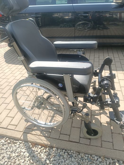 Sprzedam używany wózek inwalidzki