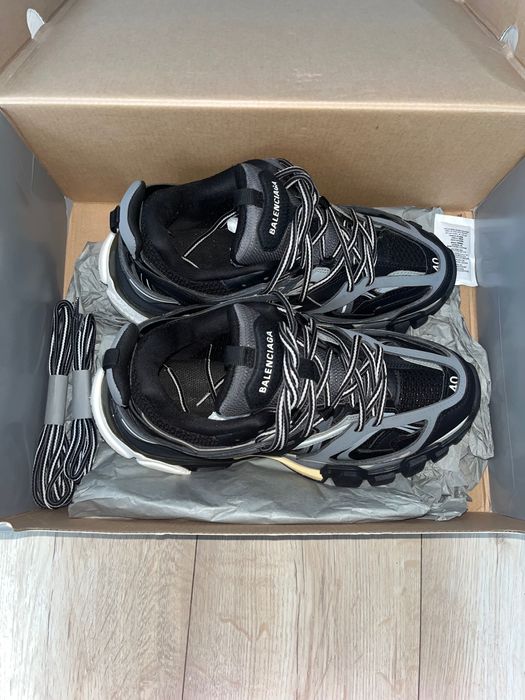 Balenciaga Track