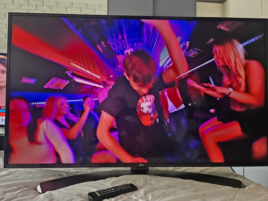 Telewizor Samsung 50" 4K Smart tv YT Netflix super stan dowoz