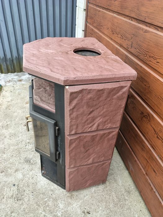 Piecyk kominek Justus