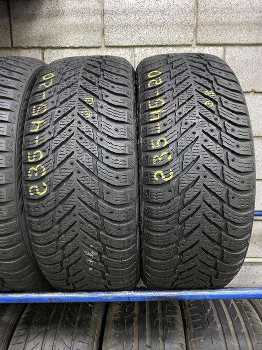 Зимові шини 235/45 R20 (100T) NOKIAN