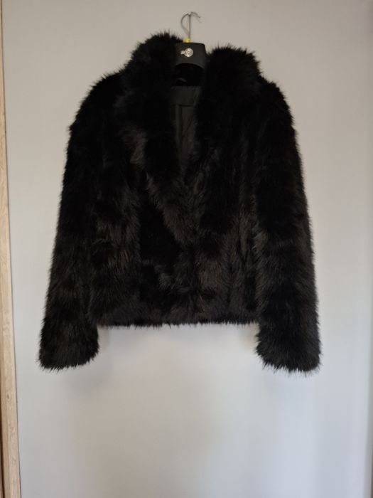 Czarne futerko rozmiar S