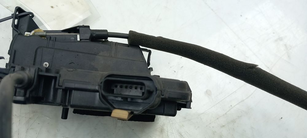 Fechadura / fecho porta trás direito RENAULT Clio IV (BH_)