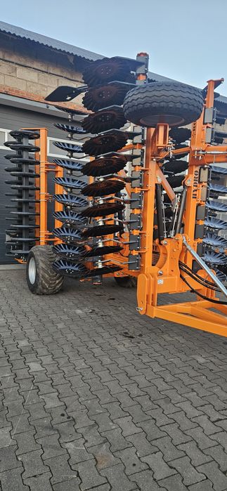 Brona talerzowa półzawieszana ROLY SARAH HYDRO DRIVE nie amazone