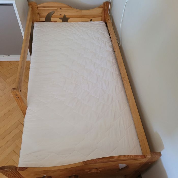 Łóżko z materacem dla dziecka 165x85