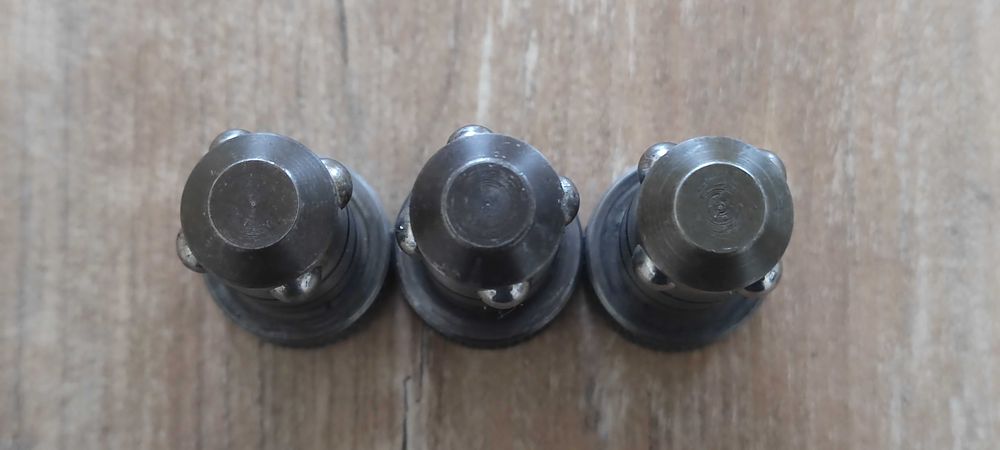 Trzpień pin mocujący DEMMELER stół spawalniczy kątownik system 16