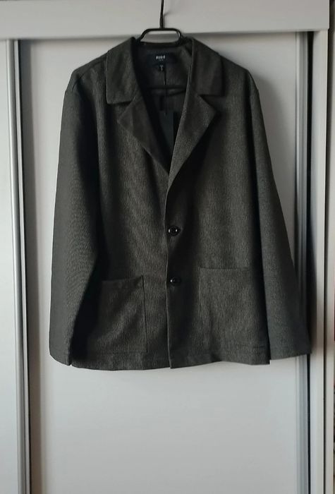 Nowa marynarka damska rozm.42/44