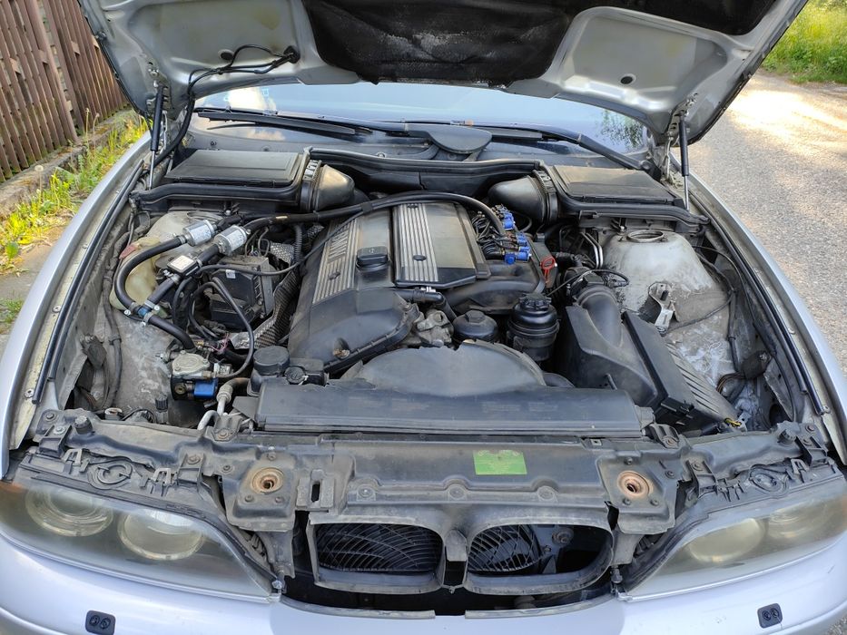 BMW 528i e39 Touring