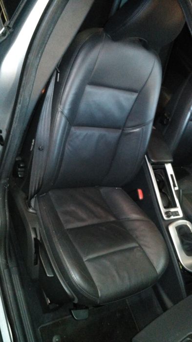 Para peças VOLVO V50 (MW)