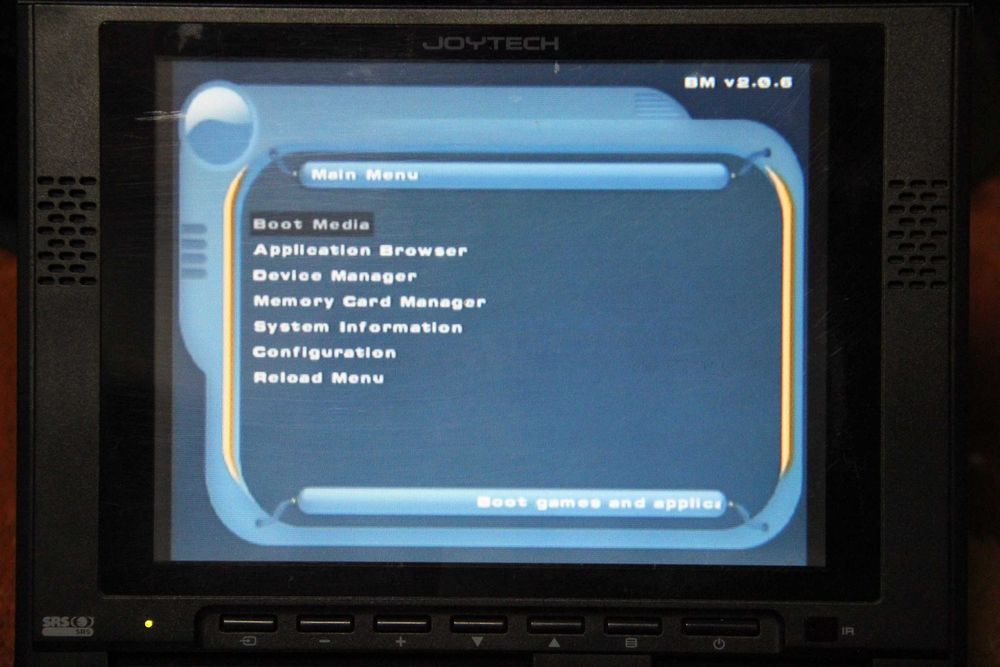 PS2 Slim 77004 + CRYSTAL CHIP + LCD JOYTECH 8" + Accessories64171755245442122