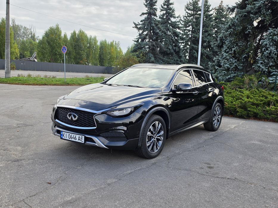 Infiniti QX30 AWD