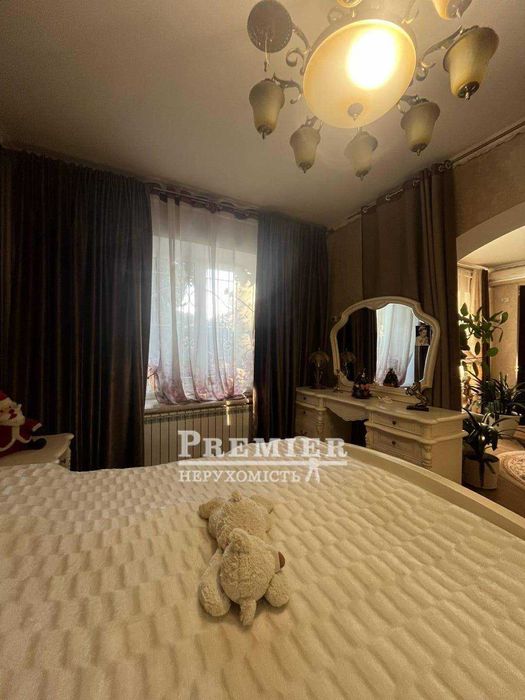 Будинок 118 кв з сучасним ремонтом з великою ділянкою землі 83.4 сотки