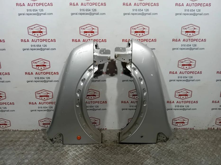 Guarda Lamas Direito Esquerdo Ford Transit Connect Original