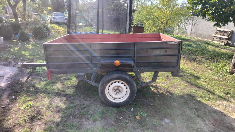 Продам прицеп 1.3х2 м.