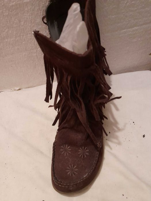buty botki z frędzlami NO DOUBT roz. 8- 40/41; wkładka 26 cm