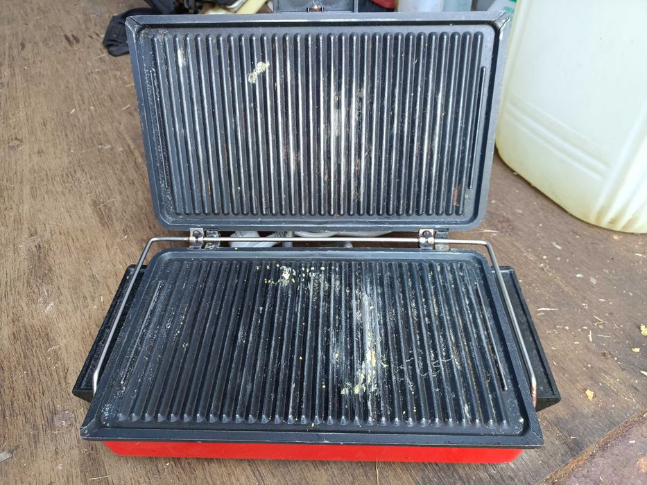 Various Household Appliances64575441963905126