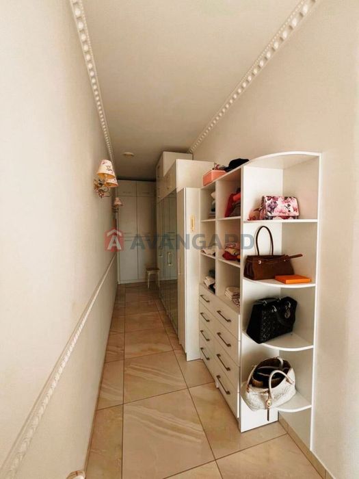 Комфортабельний особняк в Дахнівці