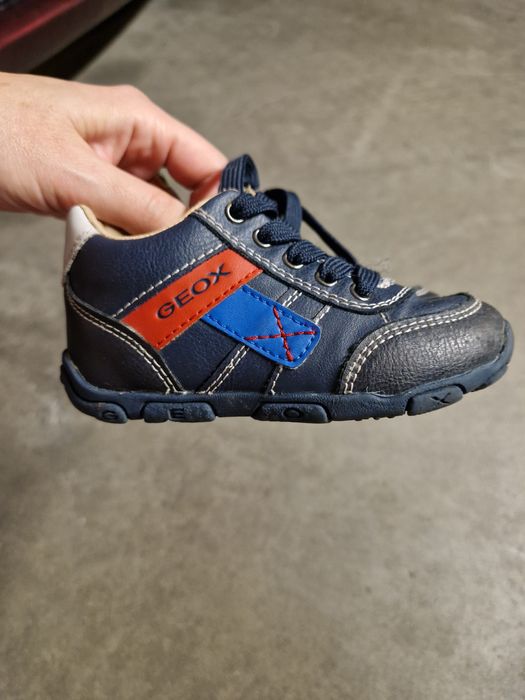 Buty przejściowe Geox rozmiar 23