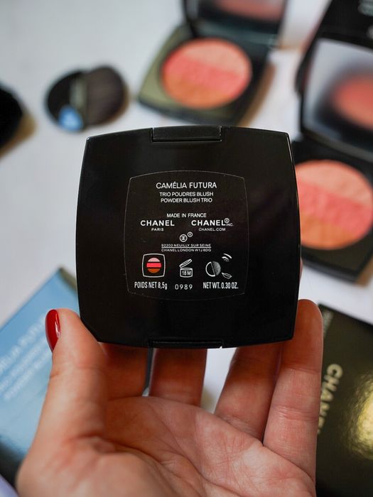 Румʼяна chanel camélia futura trio poudres blush powder blush trio