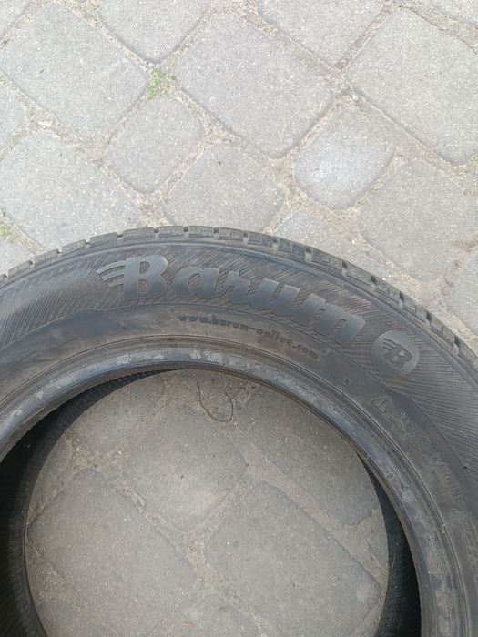 Sprzedam w dobrym stanie 100zl za 4 sztuki