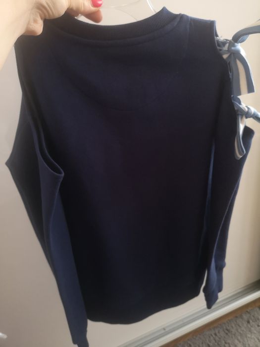 Bluza Reserved w rozm. 140-146 Nowa z metką