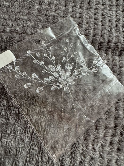 Прикраса для волосся вечірня весільна